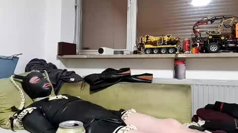 Snapshot of latexmaid69 chatting on December 14, 11:56 pm Latexmaid69 online show from December 14, 11:56 pm