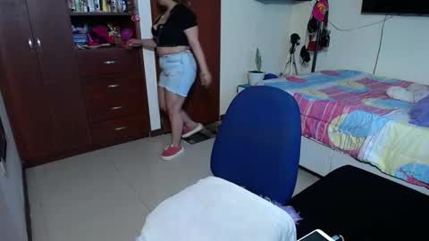 LORENA online show from February 9, 9:17 pm