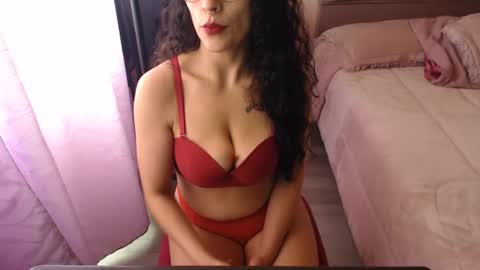 latinboobs23 online show from March 6, 6:05 pm