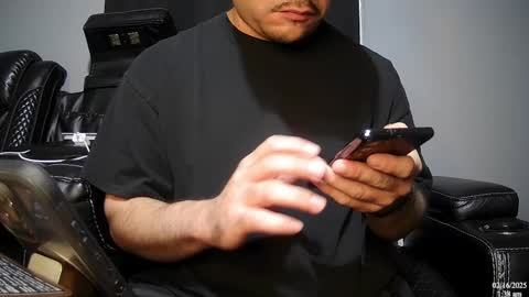 Snapshot of latinstud7 chatting on February 16, 7:37 am Nico online show from February 16, 7:37 am