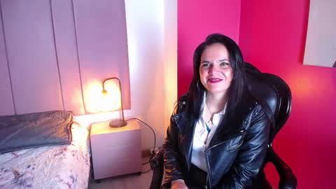laura hotties online show from March 11, 1:01 pm