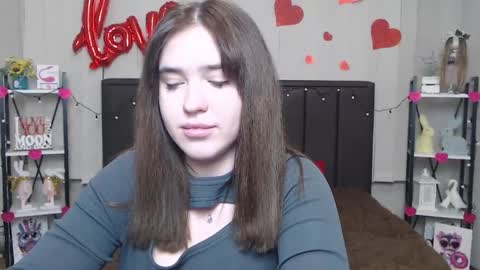 LauraHlot online show from February 22, 9:26 pm
