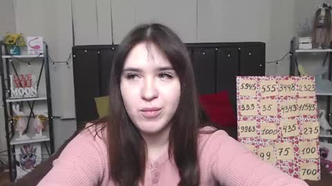 LauraHlot online show from February 5, 9:40 pm