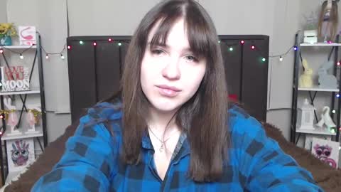 LauraHlot online show from February 11, 12:59 am