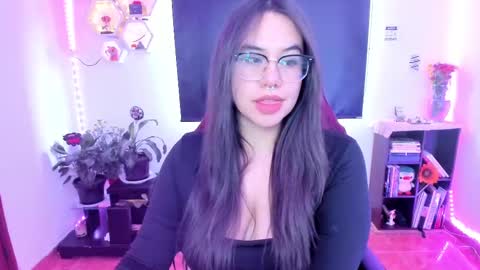  Im Lauren  independent model   online show from February 22, 8:09 pm