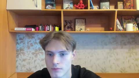 Snapshot of lazaret1k chatting on March 2, 9:31 am Vladi online show from March 2, 9:31 am