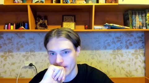 Snapshot of lazaret1k chatting on January 11, 8:43 pm Vladi online show from January 11, 8:43 pm