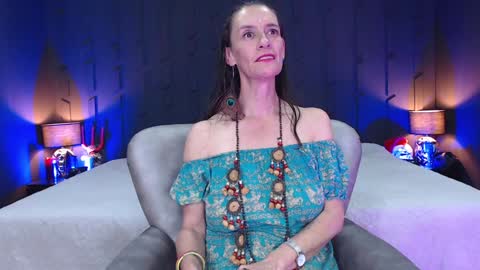 Leana online show from December 14, 8:51 pm