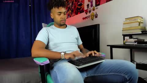 Lebron Collins  online show from September 16, 9:18 pm