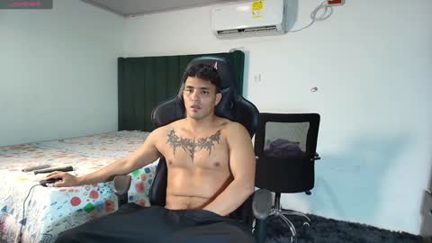  Lei  online show from January 14, 12:54 am