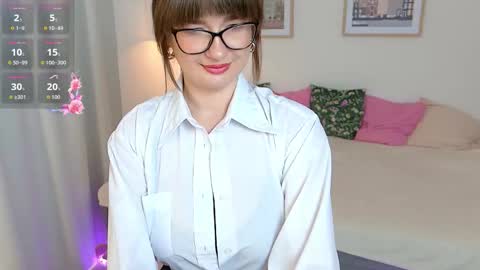 Snapshot of leicarter chatting on September 13, 9:23 am Lei online show from September 13, 9:23 am