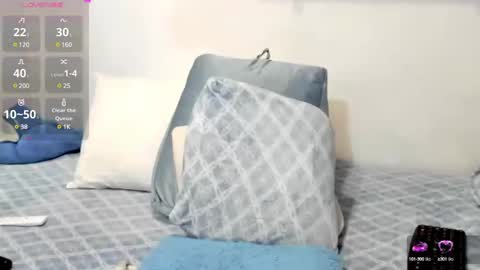 lenz335100 online show from January 3, 10:51 pm