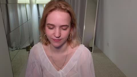  Ashly  online show from December 12, 5:37 pm