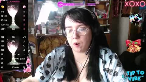 Leona Harrison online show from January 28, 1:16 pm