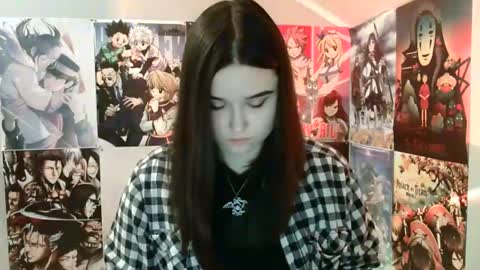 Snapshot of leraaa72 chatting on February 26, 7:23 am little secret online show from February 26, 7:23 am