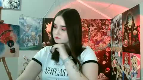 Snapshot of leraaa72 chatting on January 28, 5:35 pm little secret online show from January 28, 5:35 pm