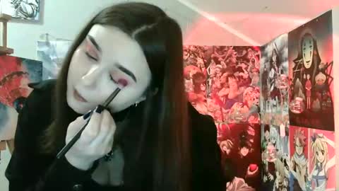Snapshot of leraaa72 chatting on February 6, 7:35 am little secret online show from February 6, 7:35 am