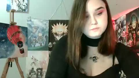 Snapshot of leraaa72 chatting on February 3, 7:51 am little secret online show from February 3, 7:51 am