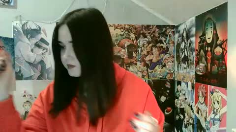Snapshot of leraaa72 chatting on February 10, 10:31 am little secret online show from February 10, 10:31 am