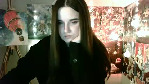 Snapshot of leraaa72 chatting on January 13, 6:49 pm little secret online show from January 13, 6:49 pm