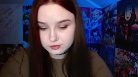 Snapshot of leraaa72 chatting on September 15, 6:04 am little secret online show from September 15, 6:04 am