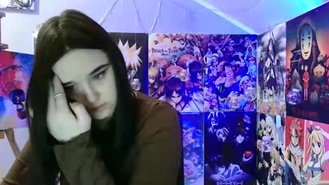 Snapshot of leraaa72 chatting on February 12, 8:27 am little secret online show from February 12, 8:27 am