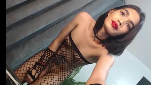 Snapshot of lesi_trisha chatting on February 10, 6:45 pm Trisha18 online show from February 10, 6:45 pm