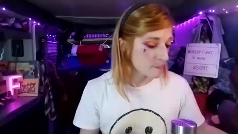 LesleyGumGrass- The Boring Trans girl online show from February 27, 9:36 pm