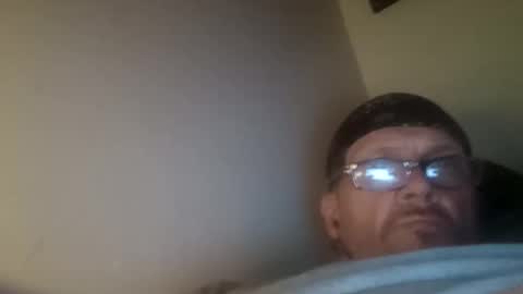 letsbate69r online show from March 11, 2:32 am
