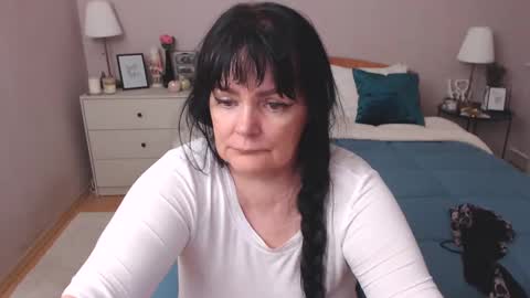 Mary online show from January 14, 4:50 pm