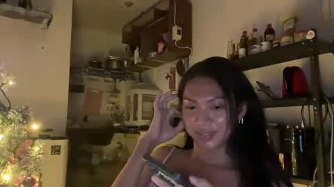 Snapshot of lexi09822 chatting on December 15, 8:08 am Hev Lexi online show from December 15, 8:08 am