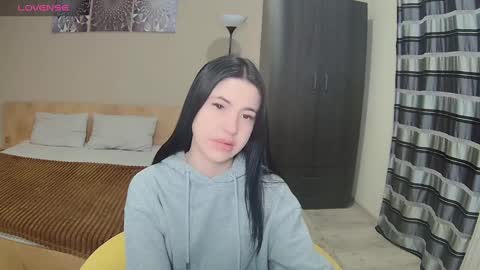 Snapshot of lexyswett chatting on February 25, 10:31 pm lexyswett online show from February 25, 10:31 pm