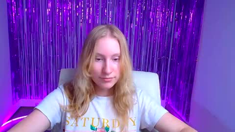 Snapshot of leylaice chatting on September 11, 1:34 pm Leyla online show from September 11, 1:34 pm