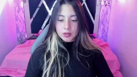 Lia  online show from February 1, 5:26 pm