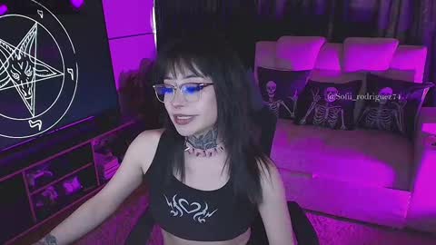 Liaa  online show from February 28, 9:12 pm