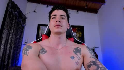 liamwyatt_ online show from March 3, 3:41 am