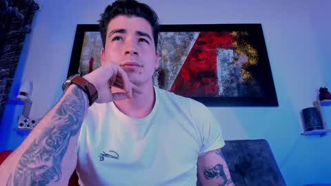 liamwyatt_ online show from December 29, 3:44 am