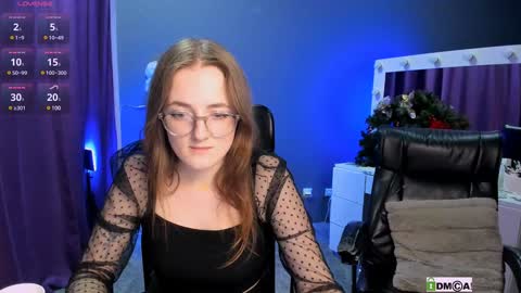 Little Liana  online show from February 3, 3:38 pm