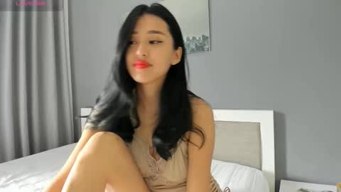 Snapshot of liavee chatting on September 12, 4:47 am Lia online show from September 12, 4:47 am