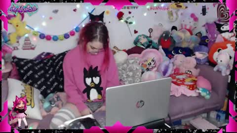 Snapshot of likemyashe chatting on January 16, 6:35 am LikeMyAshe online show from January 16, 6:35 am