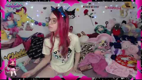 Snapshot of likemyashe chatting on January 23, 2:44 am LikeMyAshe online show from January 23, 2:44 am