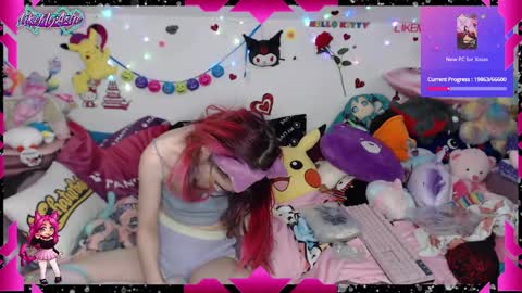 Snapshot of likemyashe chatting on February 1, 3:41 am LikeMyAshe online show from February 1, 3:41 am