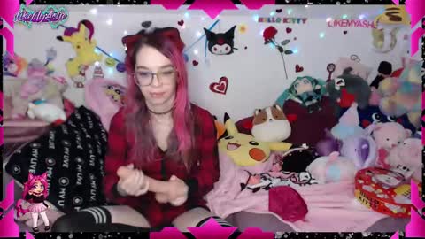 Snapshot of likemyashe chatting on January 26, 7:42 am LikeMyAshe online show from January 26, 7:42 am