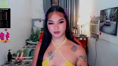 Snapshot of lil_fantacy chatting on March 10, 1:32 pm LILY online show from March 10, 1:32 pm