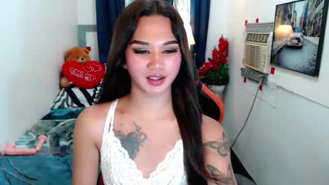 Snapshot of lil_fantacy chatting on September 13, 9:39 pm LILY online show from September 13, 9:39 pm