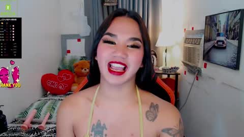 Snapshot of lil_fantacy chatting on February 27, 1:52 am LILY online show from February 27, 1:52 am