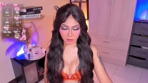 Miss Lily online show from September 17, 12:41 pm