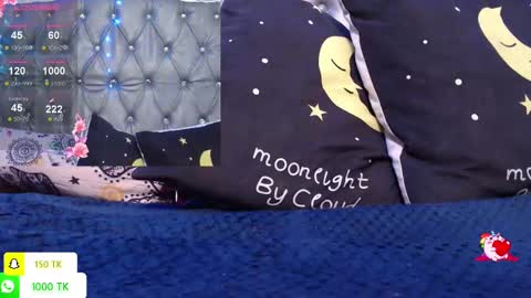 Snapshot of lila_gummy_ chatting on September 18, 1:04 pm online show from September 18, 1:04 pm
