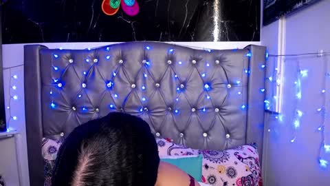 Snapshot of lila_gummy_ chatting on January 23, 2:50 pm online show from January 23, 2:50 pm