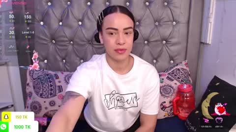 Snapshot of lila_gummy_ chatting on September 9, 1:33 pm online show from September 9, 1:33 pm